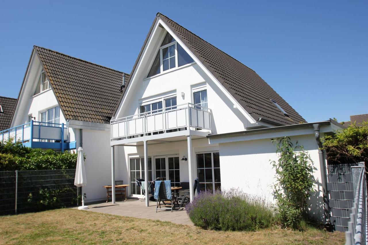 Ferienwohnung In Ruhiger Lage Und Mit Balkon - Ferienhaus Solamar Fewo Og Breege Extérieur photo